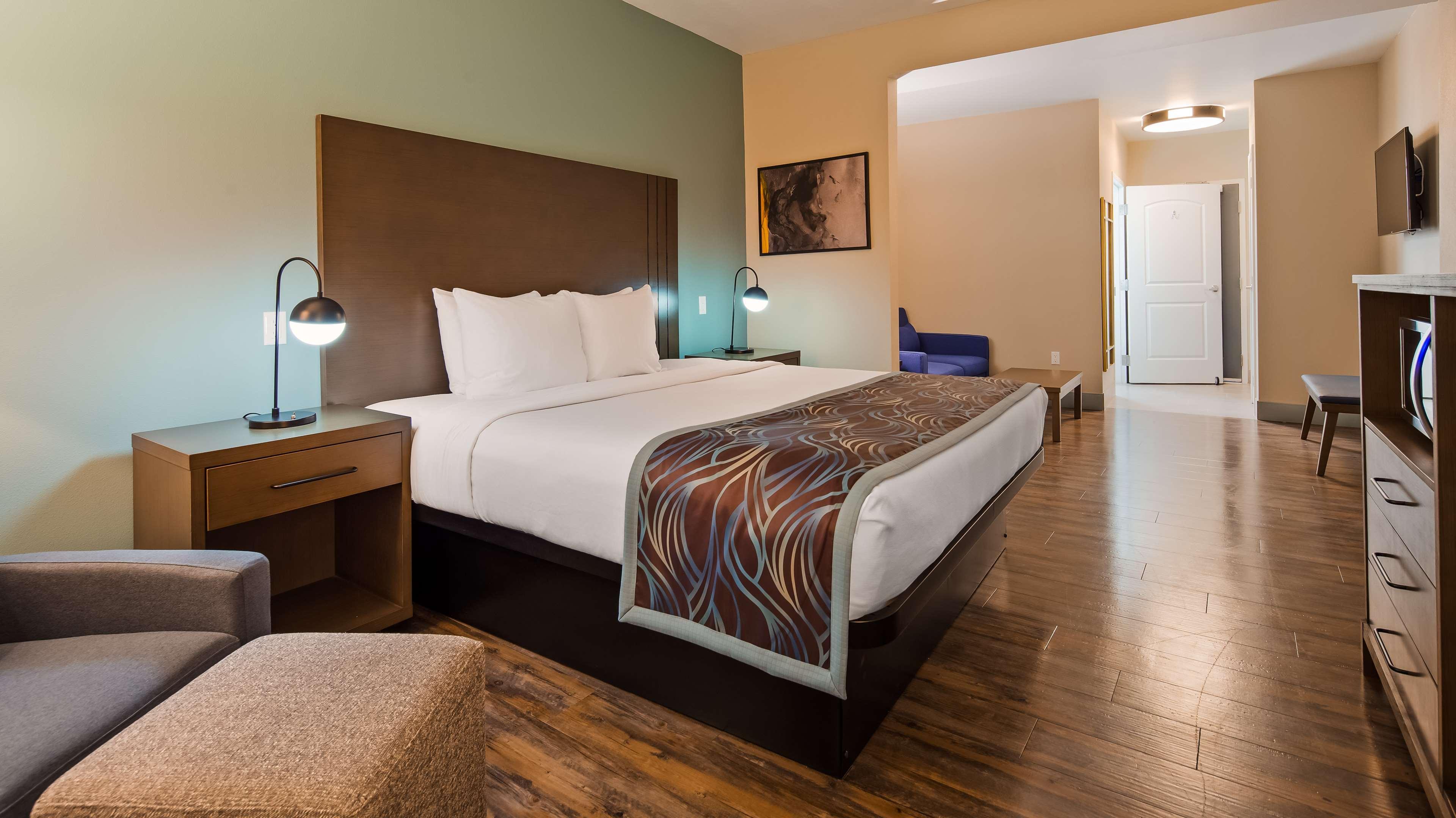 Best Western Plus New Barstow Inn & Suites Exterior photo